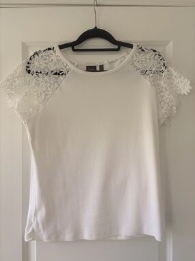 Rafaella White Top with Floral Lace Sleeves